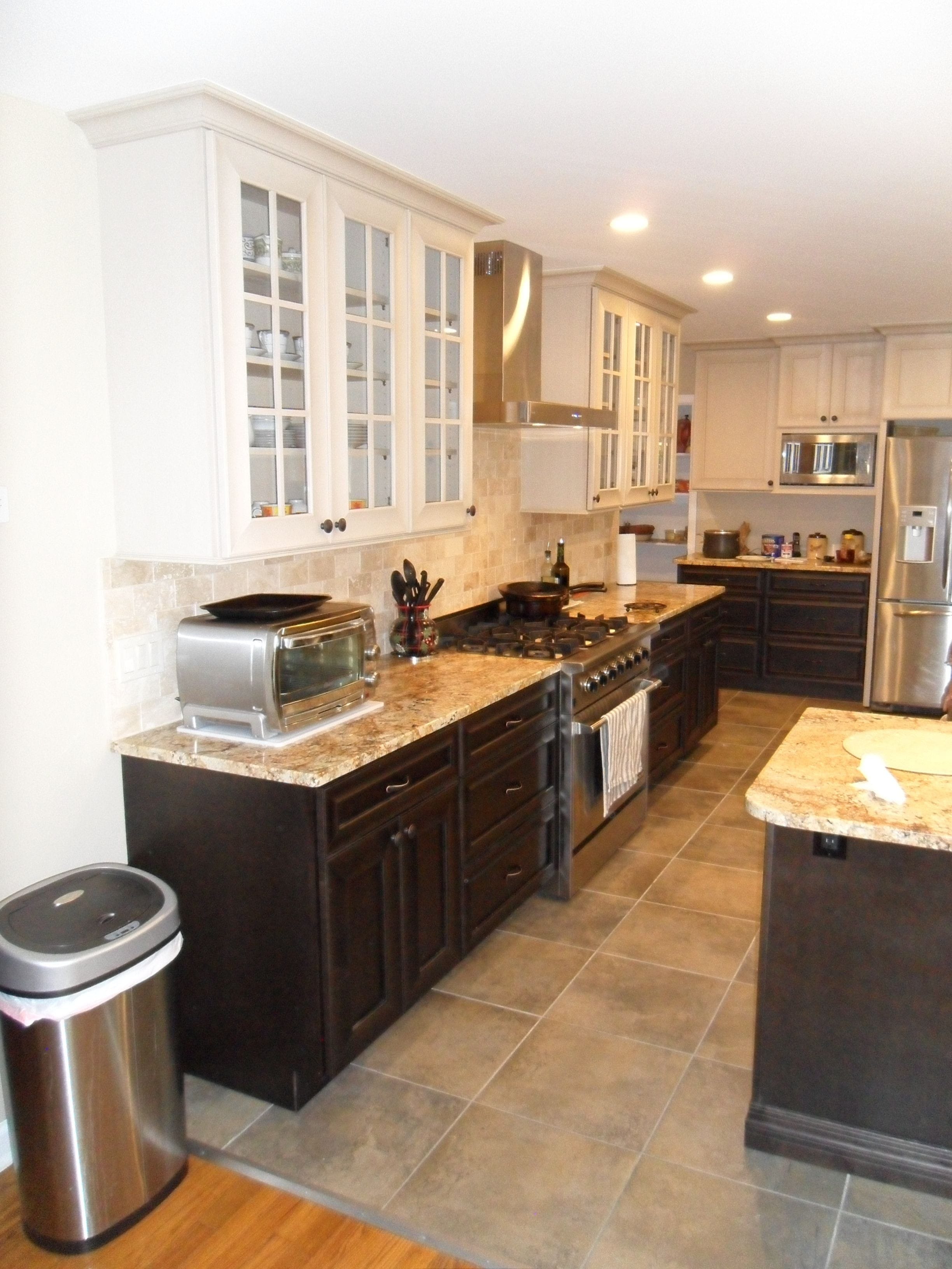 Mullion Doors are beautiful addition to this kitchen.